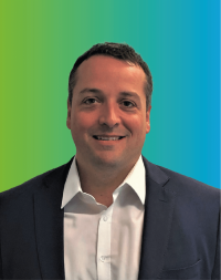 Romain-portrait-1-808x1024